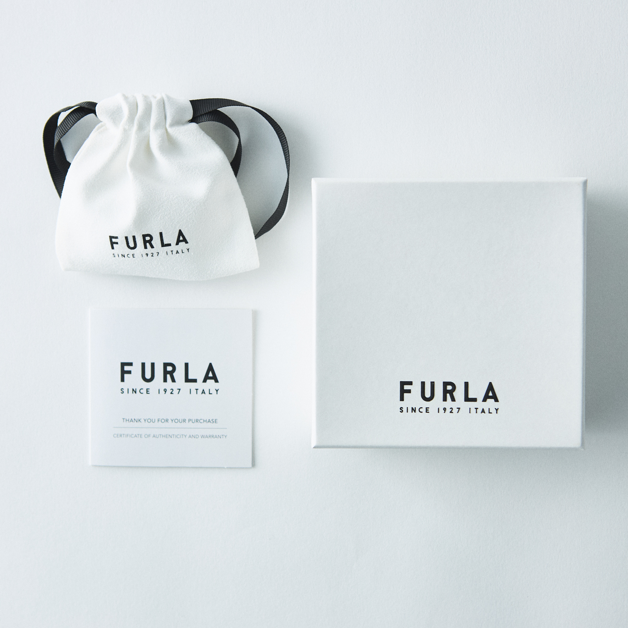 国内直営 可愛い【FURLA】Chained Logo ピアス 楽天市場】フルラ アクセサリー FURLA ピアス フルラ FURLA