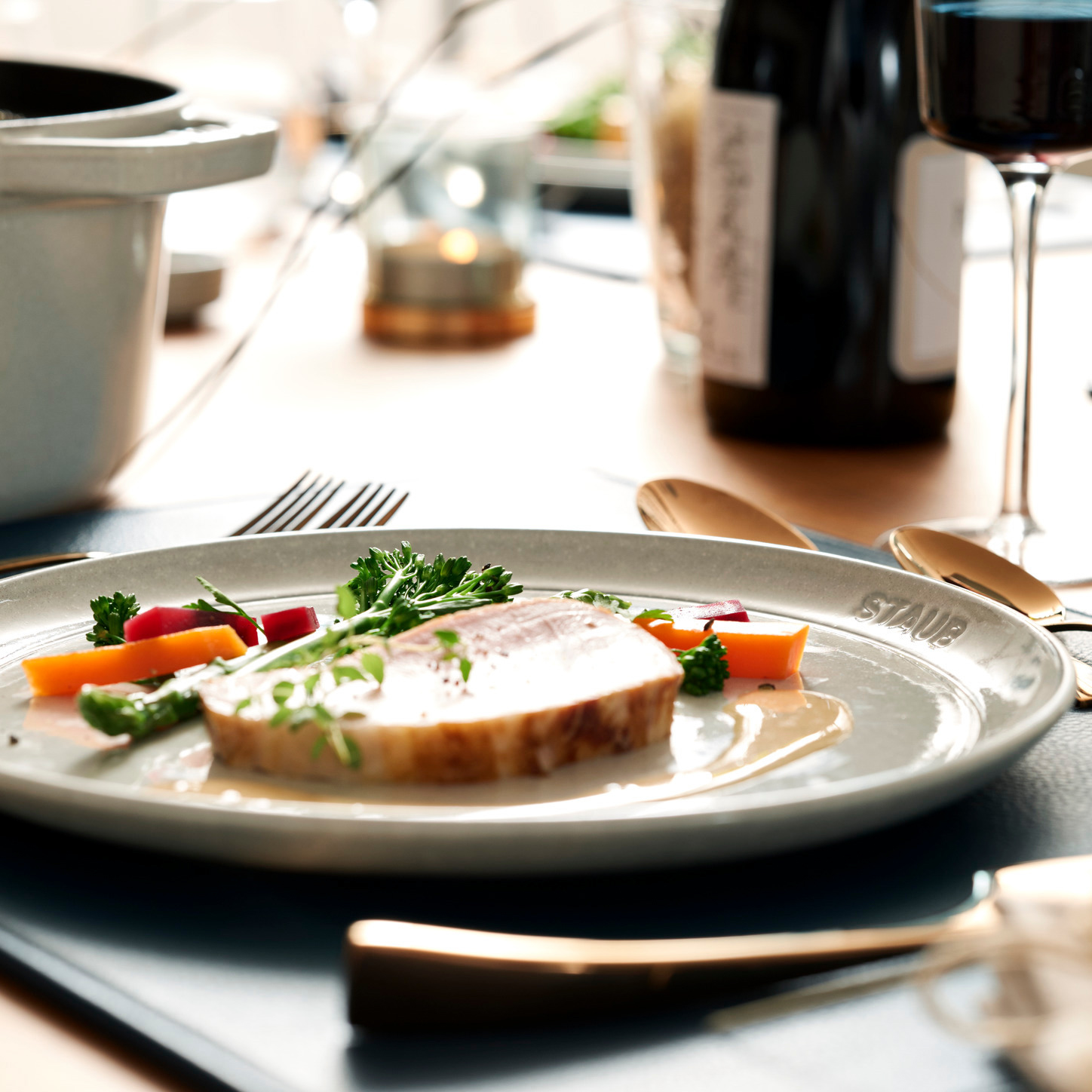 ペア＞ダイニングライン プレートセット カンパーニュ | Staub