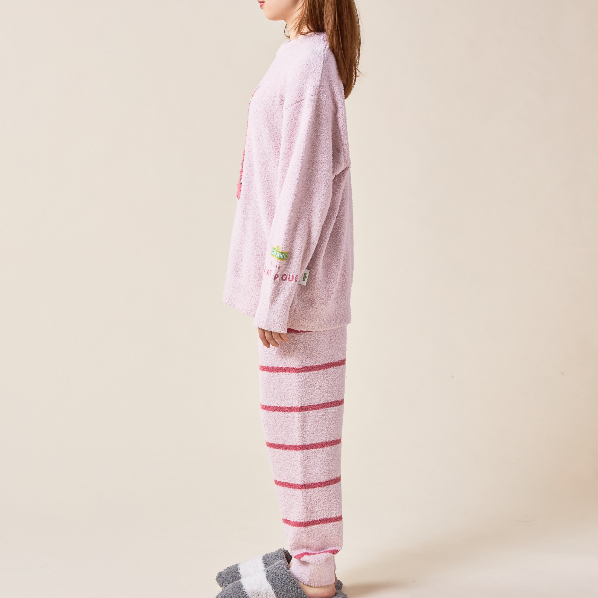 SESAME STREET】モチーフJQDプルオーバー&ロングパンツペアセット