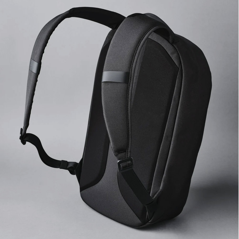 METRO BACKPACK リュックサック 12L｜PC収納可能 | ALPAKA（アルパカ