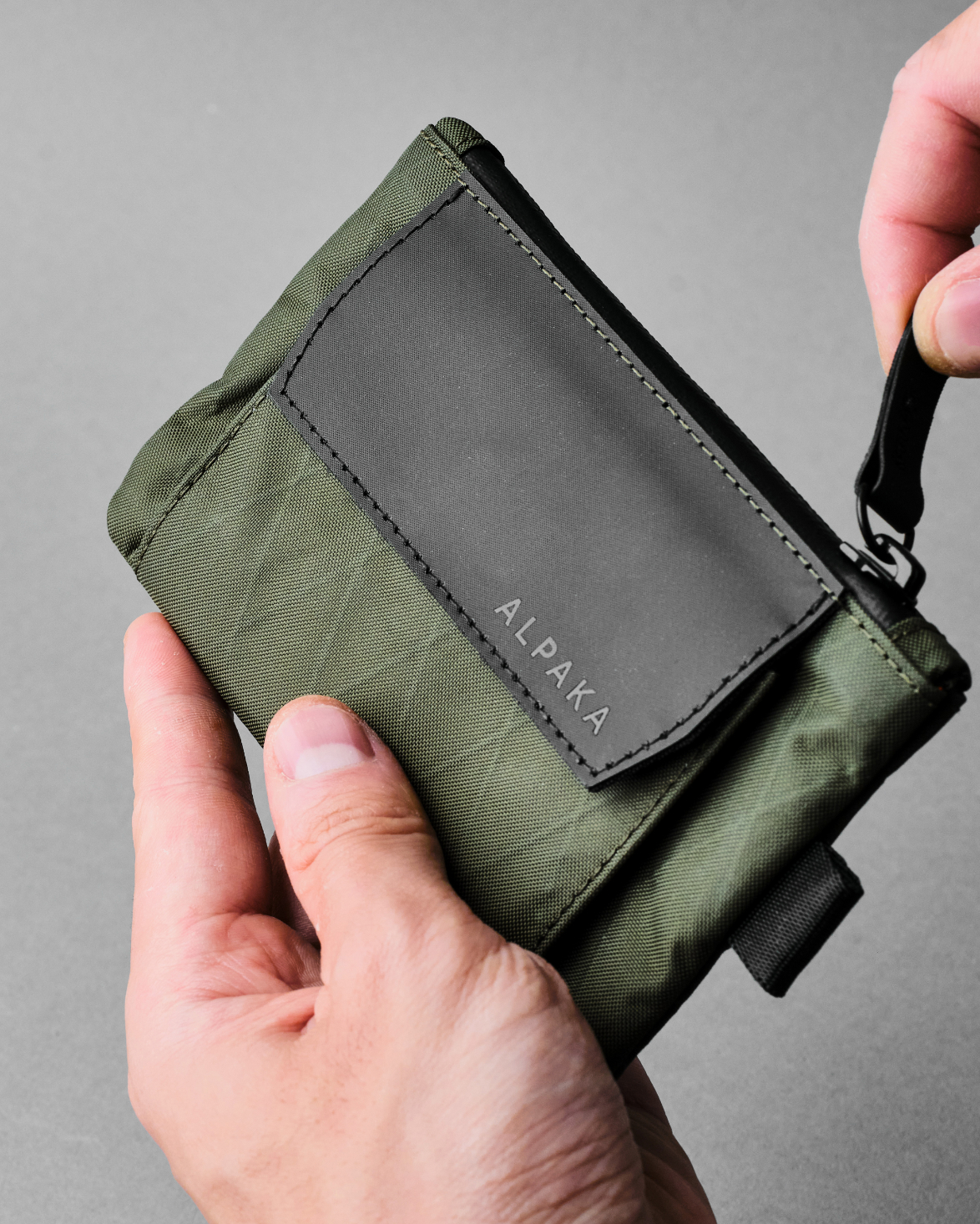 ALPAKA] アルパカ コインポーチ ZIP POUCH COIN 小銭入れ お財布 ポーチ (グリーン) Amazon | [ALPAKA]