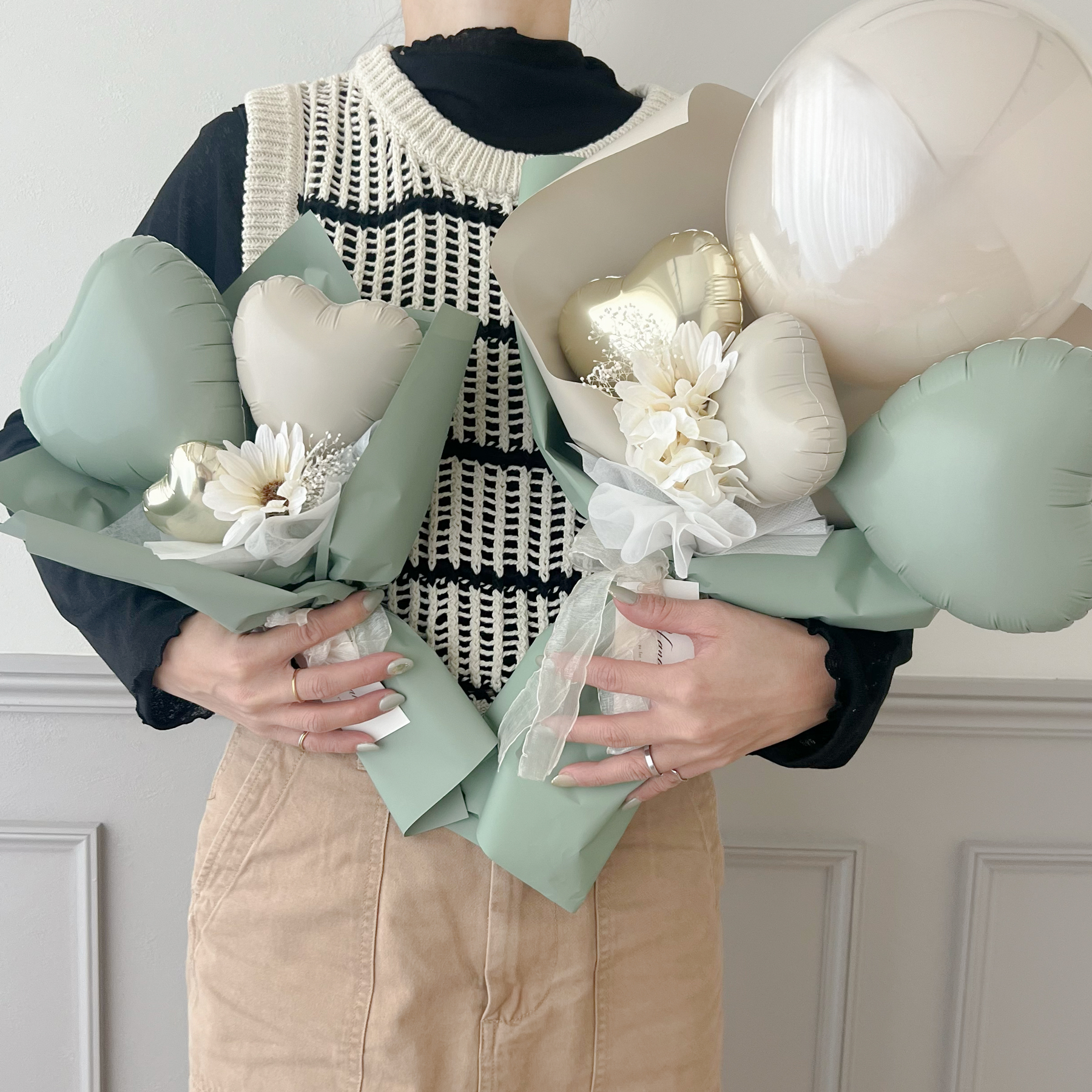 くすみカラーのハートに名入れ可能!!】ハートバルーンブーケ