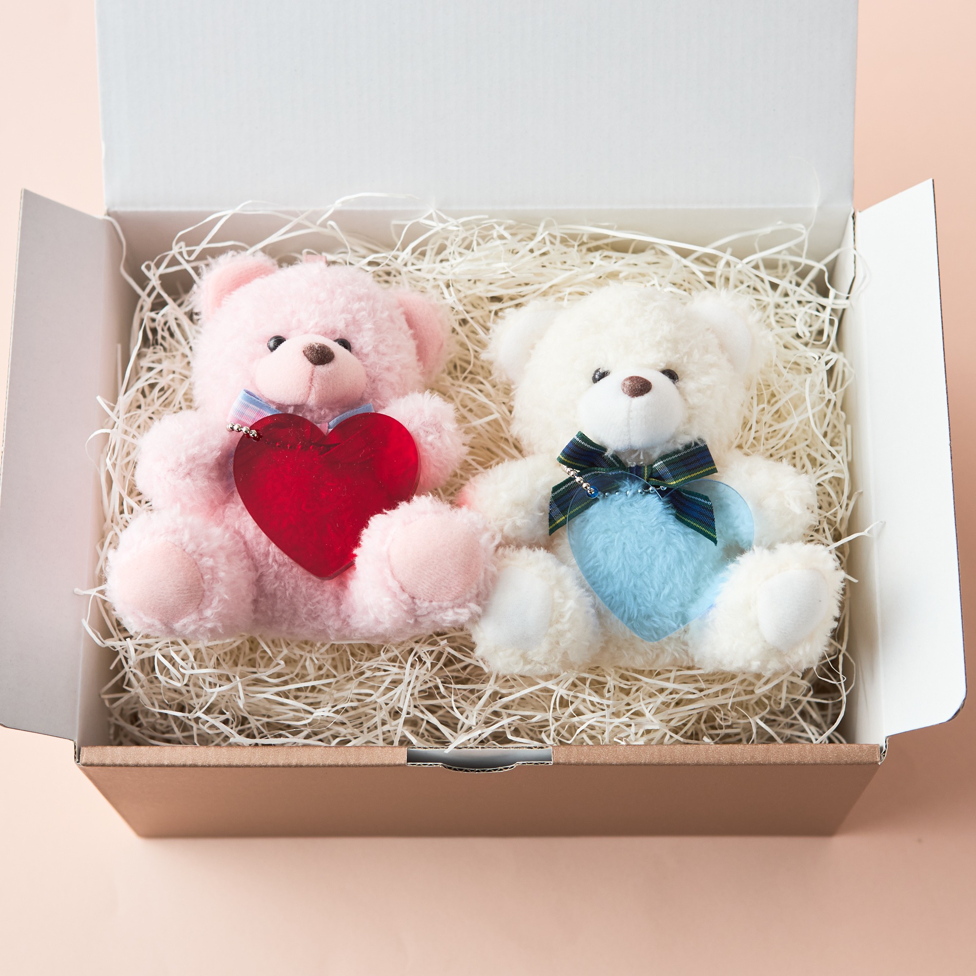 名入れ無料・BOX入り】ハートチャーム付ペアテディベア | TANP