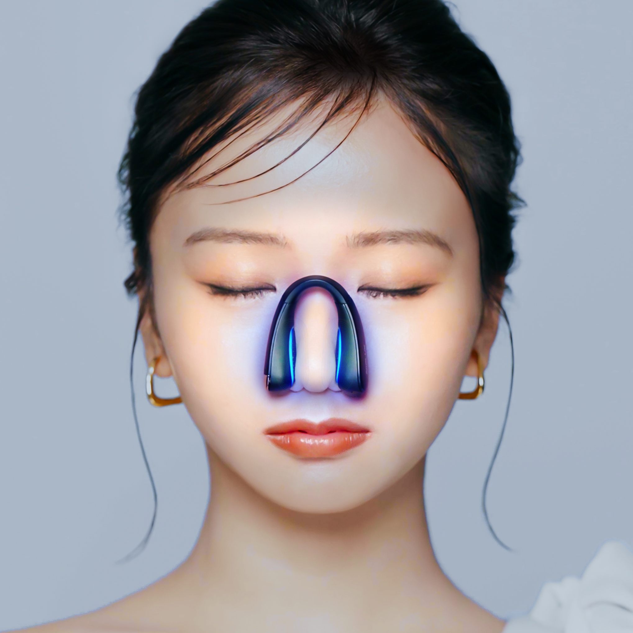 EMS&光LEDで理想の鼻を】ノーズケア QNose | NIPLUX（ニップラックス