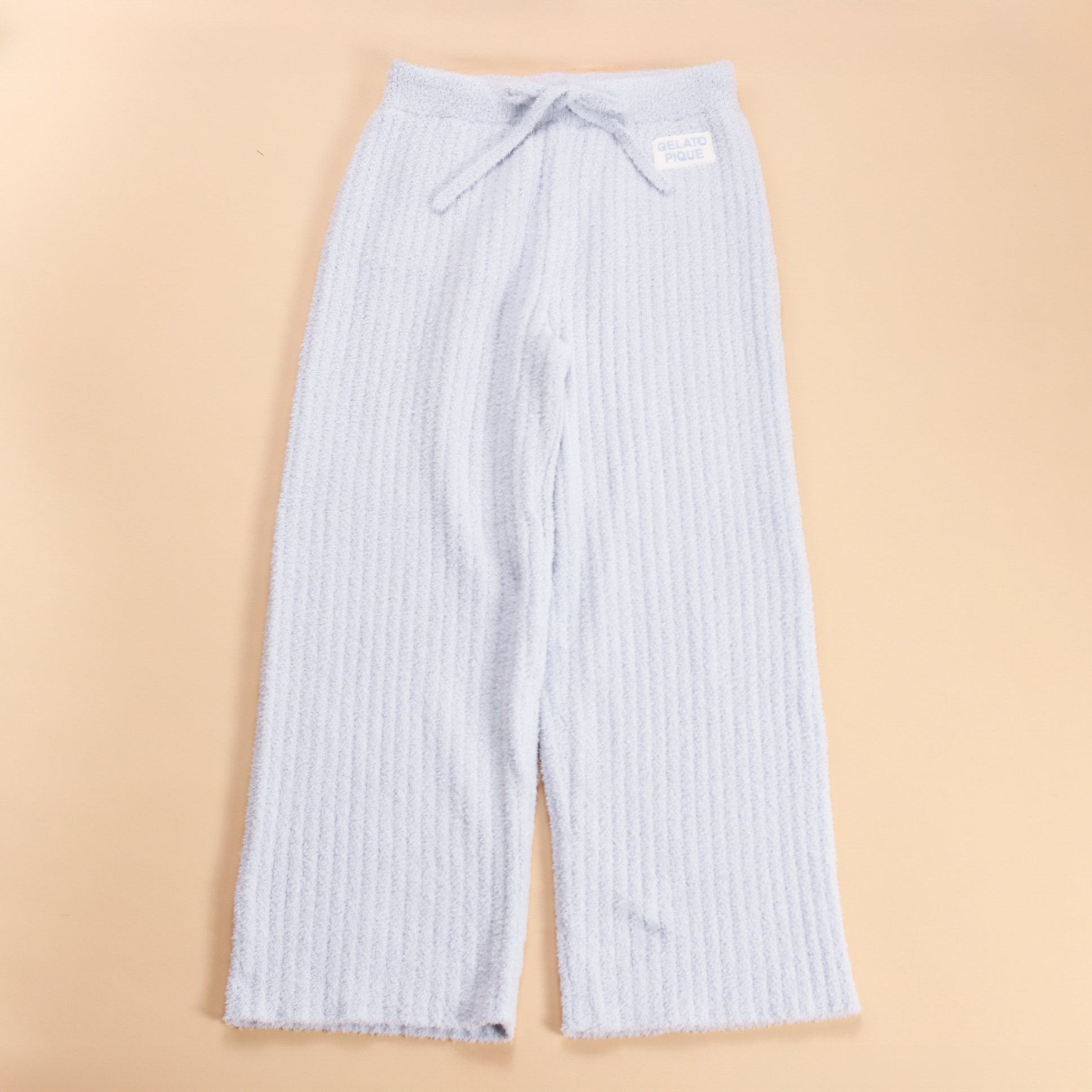 WOMEN】カラフルパウダープルオーバー＆ベビモコリブロングパンツ