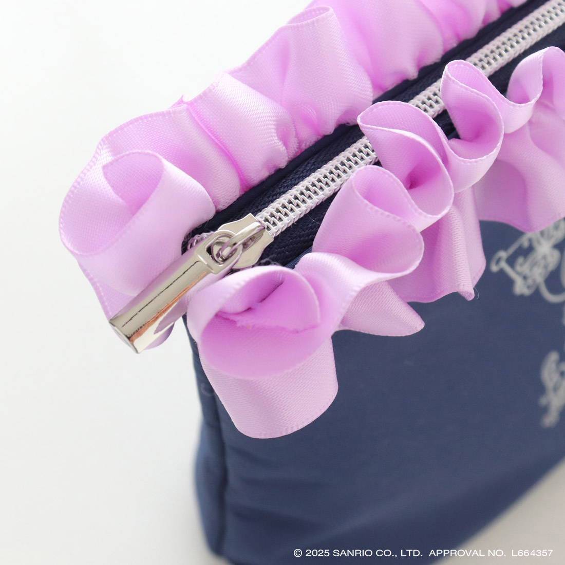 ANNA SUI × MY MELODY KUROMI】クロミ＆マイメロディポーチ | ANNA SUI