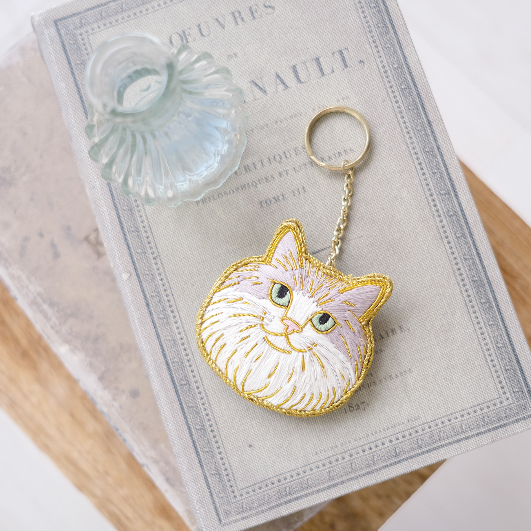 ニャトリエ 刺繍キーホルダー | KISHIMA（キシマ）のプレゼント