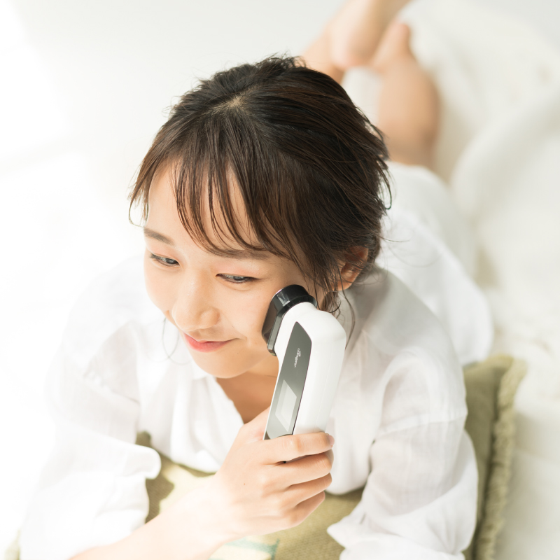 Beapro08 RF機能搭載 複合美顔器 | Beapro（ビープロ）のプレゼント