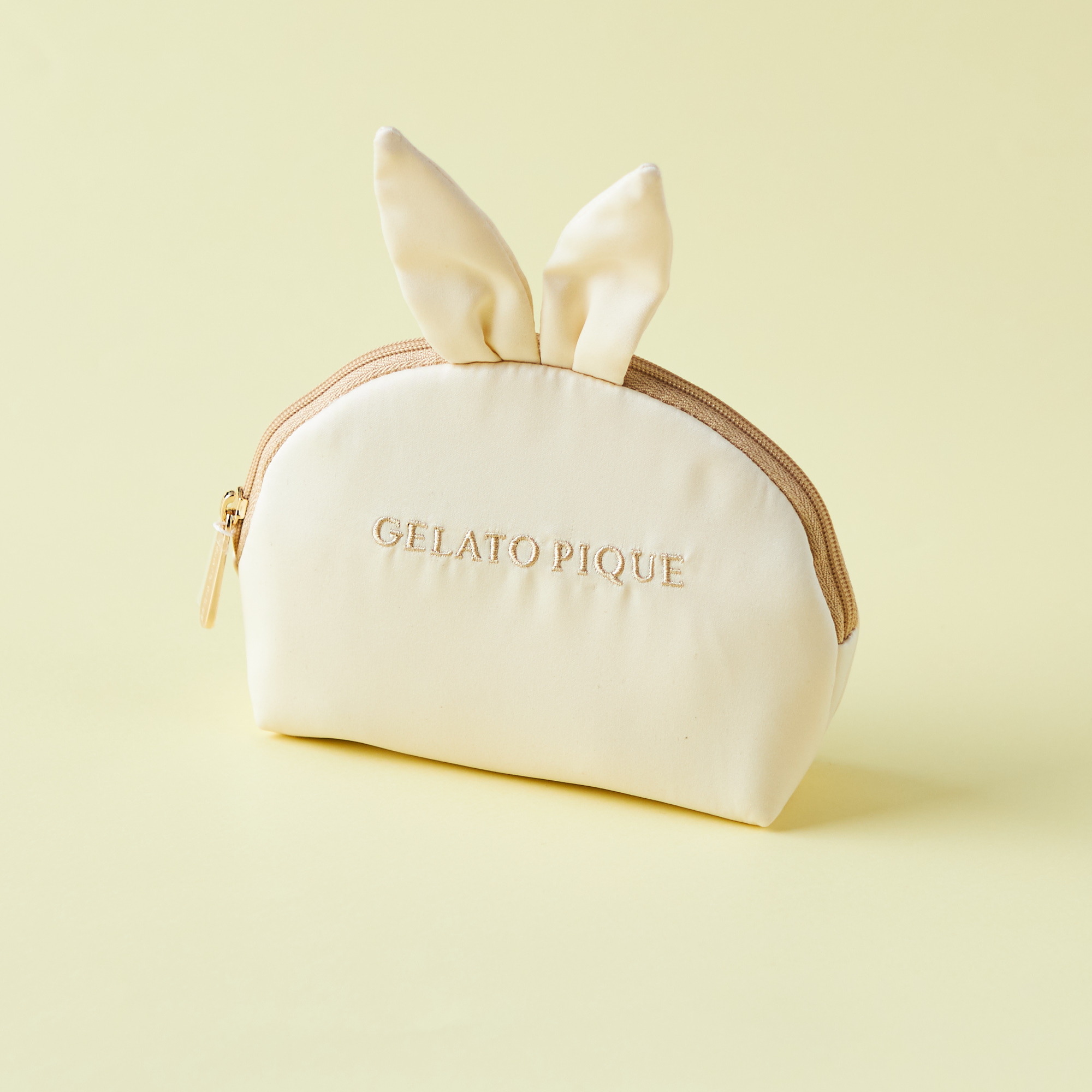 WOMEN】ウサギの耳付きサテンポーチ | gelato pique（ジェラート
