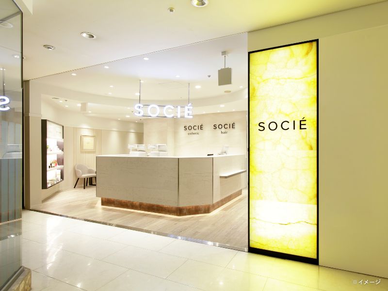 【近鉄百貨店生駒店4F】にある利便性の良い
ヘアーサロン ソシエ 近鉄橿原店