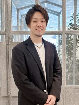 ヘアーカッティングガーデン ジャック・モアザン新宿タカシマヤ店 店長・トップスタイリスト 関 孝行のイメージ画像