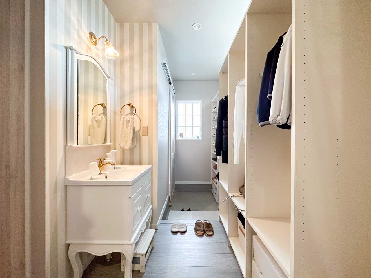 シューズインクローク