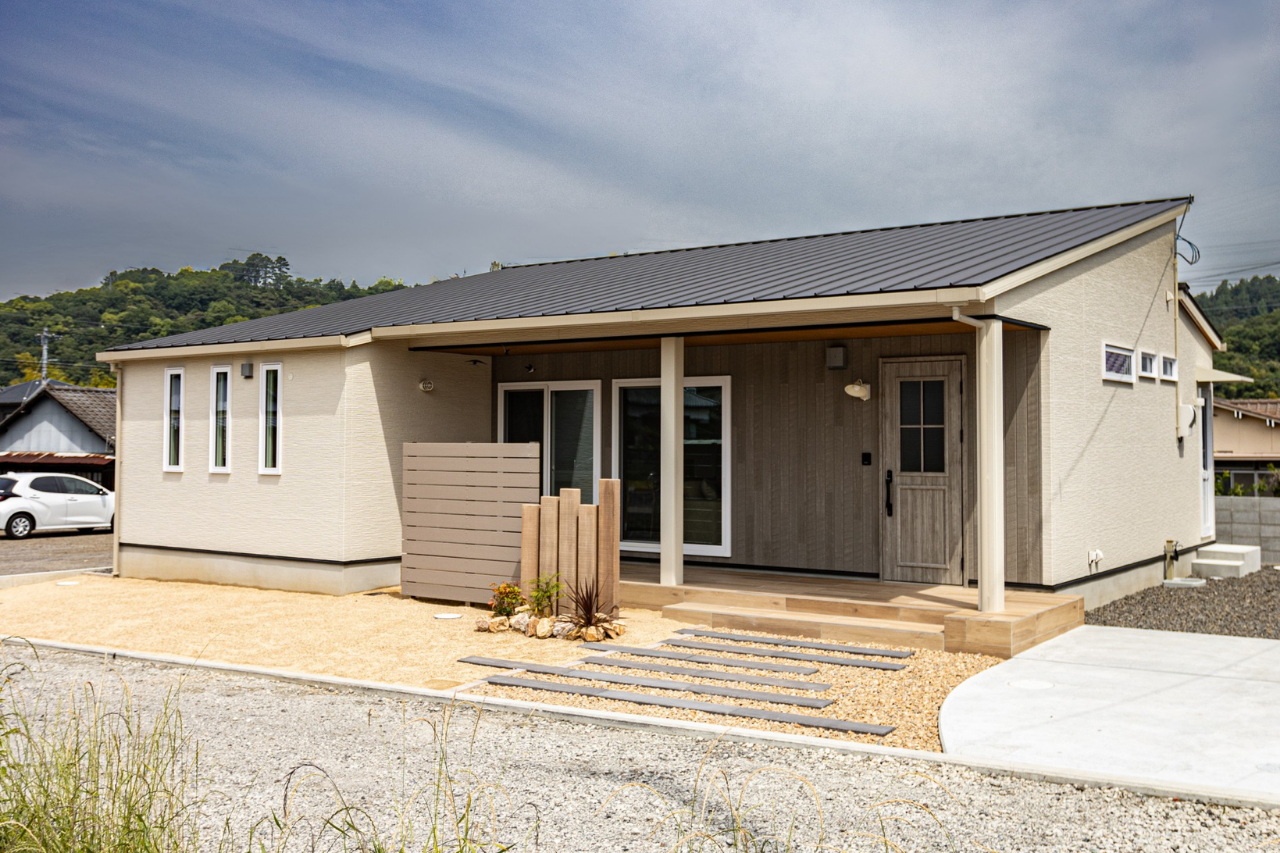 将来の暮らしやすさまで考え抜いた、ヒュッゲな平屋の住まい