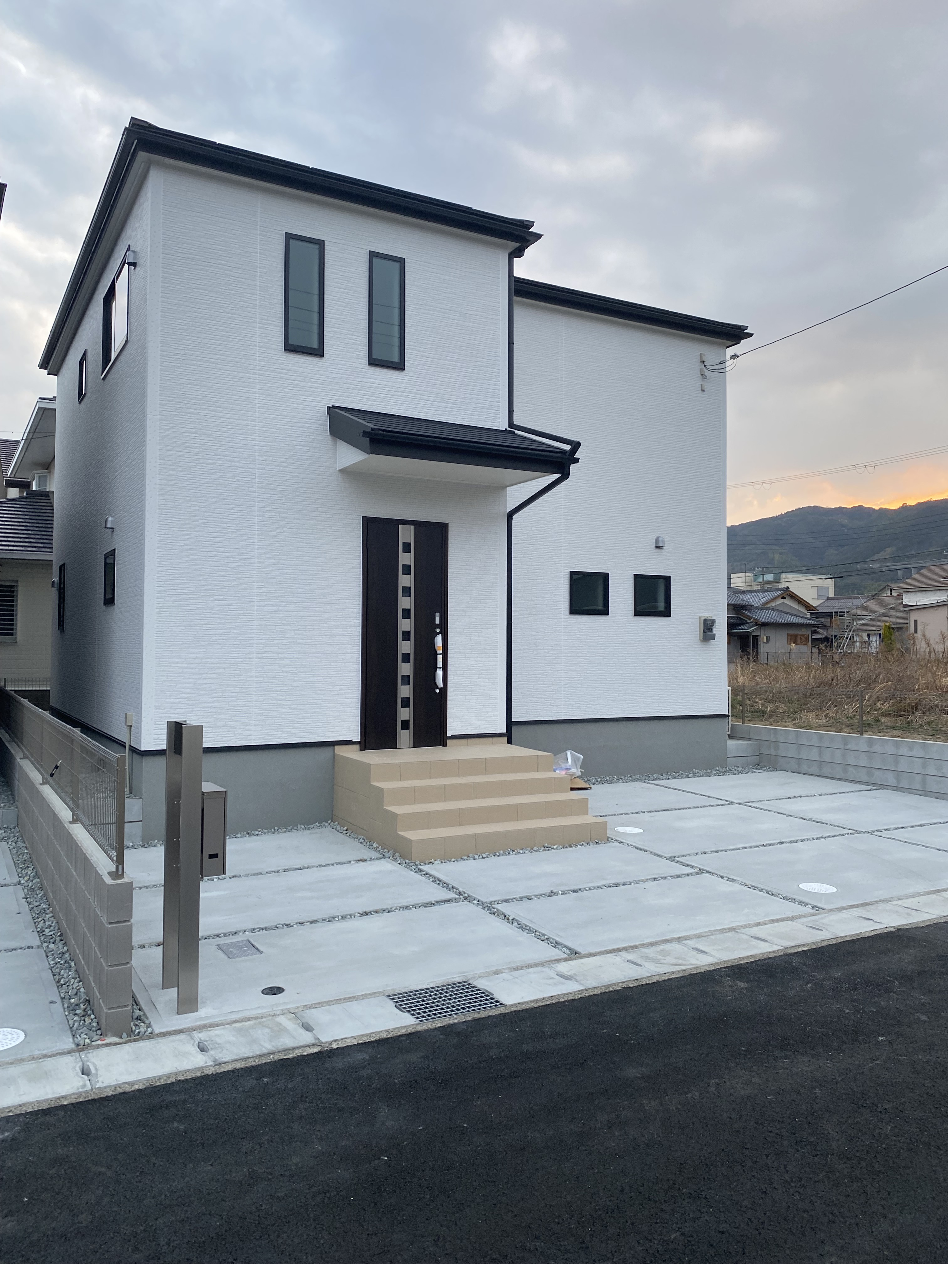 淡路市大磯に新築分譲住宅竣工！連日、案内しております！お急ぎください（マジでお奨め！）