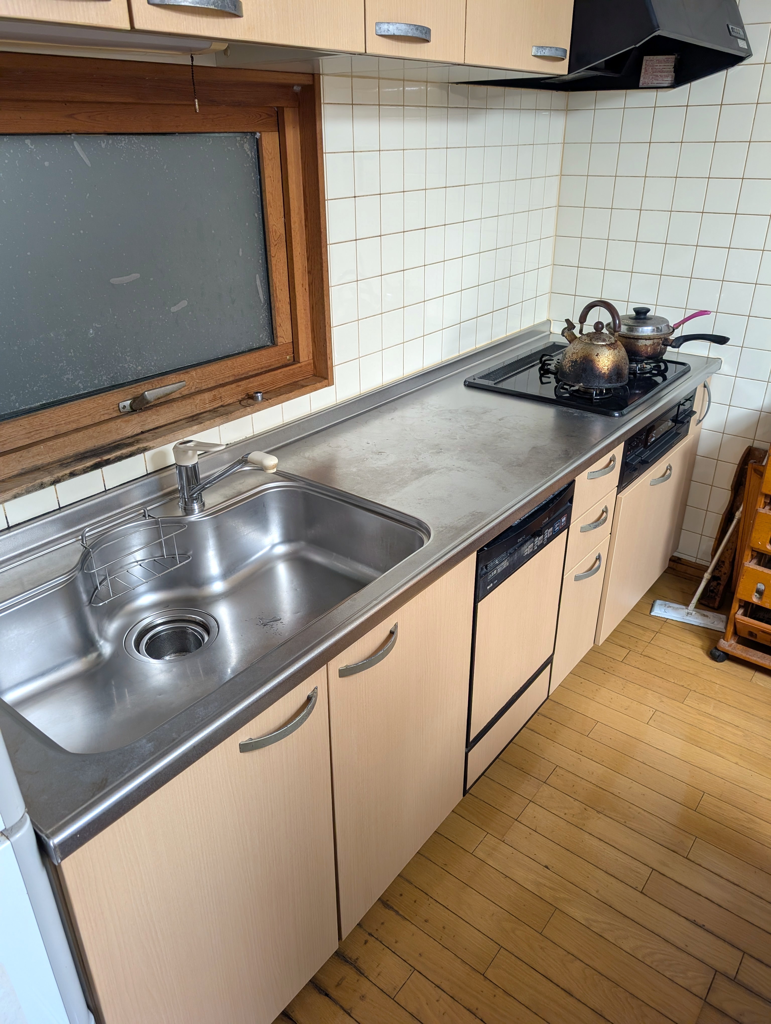 ルームクリーニングを行いました