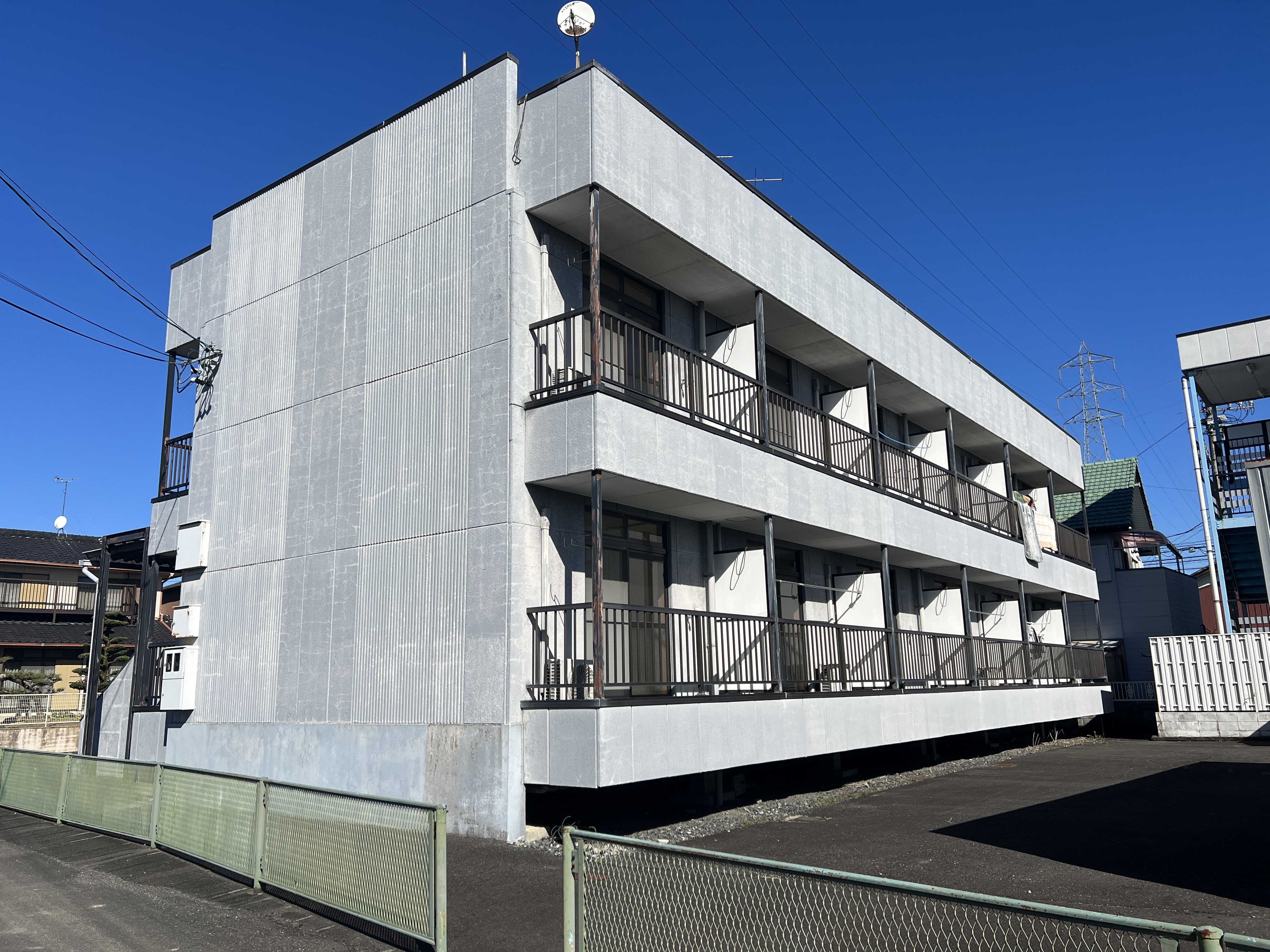 アムールアミー