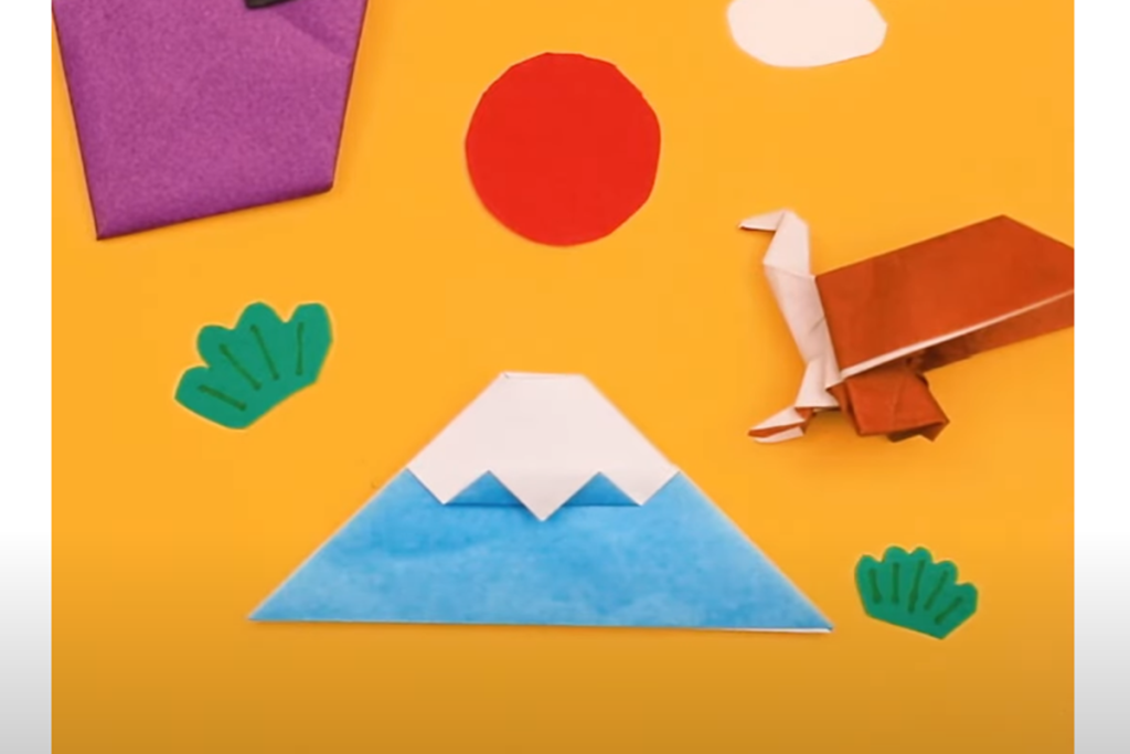 動画】日本で一番高い富士山を折り紙で作ってみよう | 保育士の転職