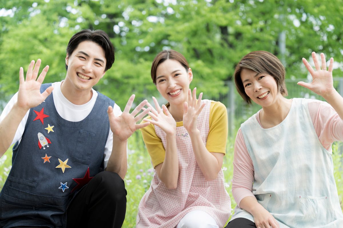 保育士3人