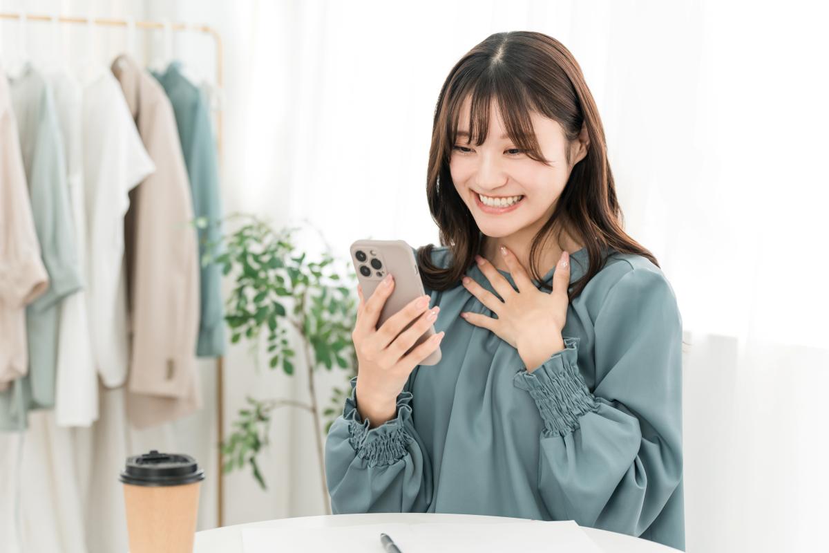 転職活動中の女性
