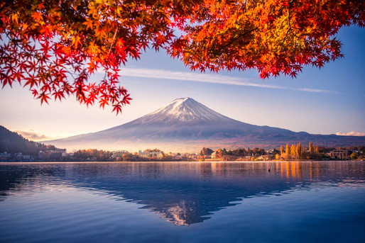 富士山と紅葉