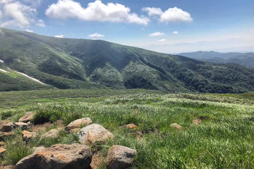 月山
