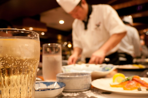 宴会場の料理人