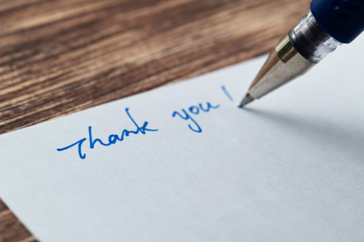 thank youと書かれたメッセージカード