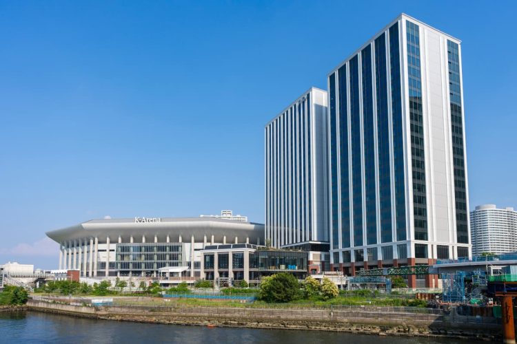 横浜にある外資系ホテルの外観