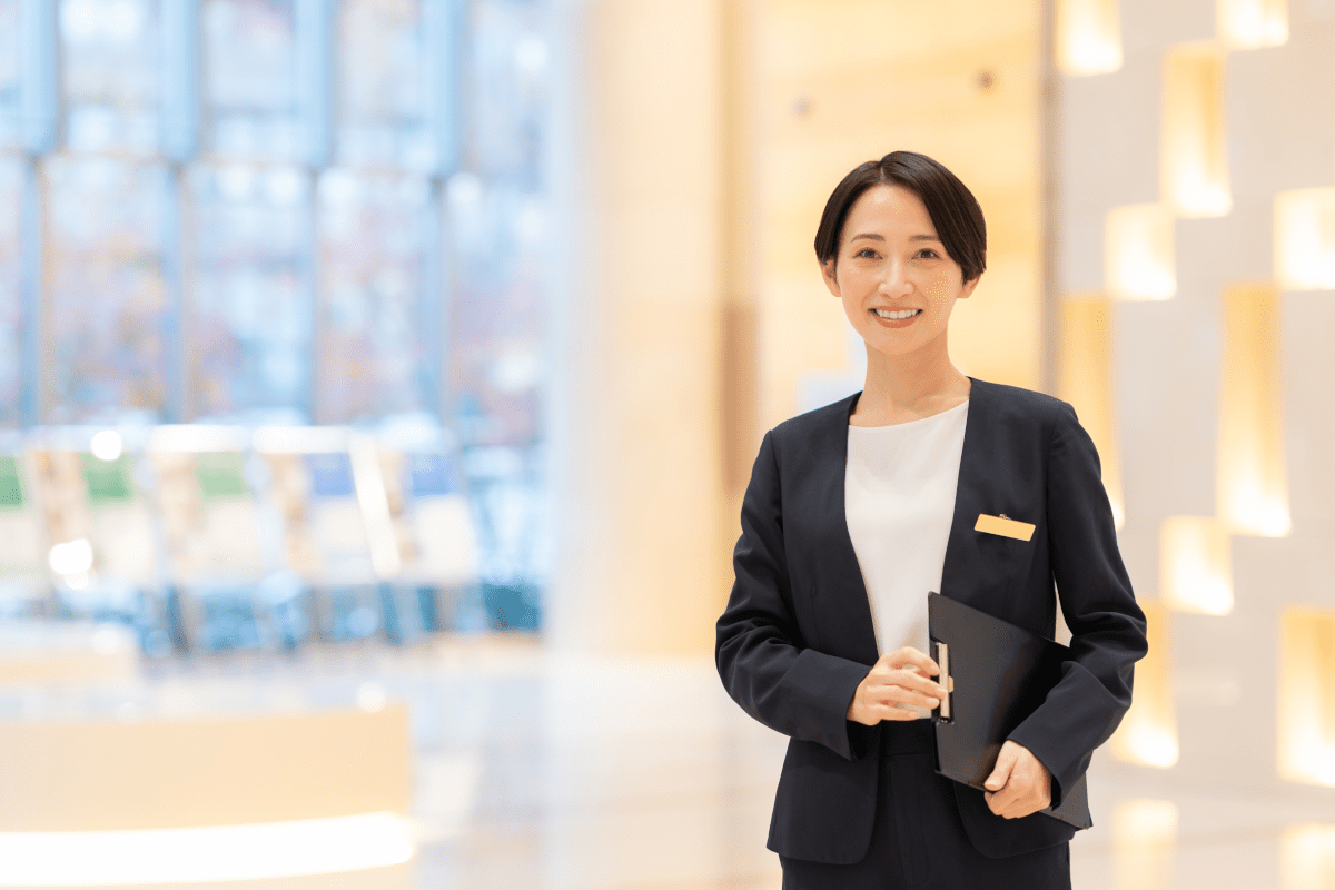 ホテル支配人の女性