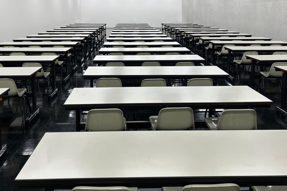 広々としたセミナー会場