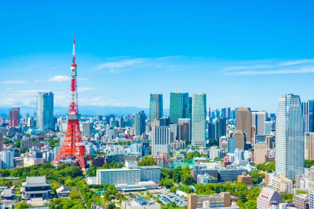 東京タワーと周辺のビル