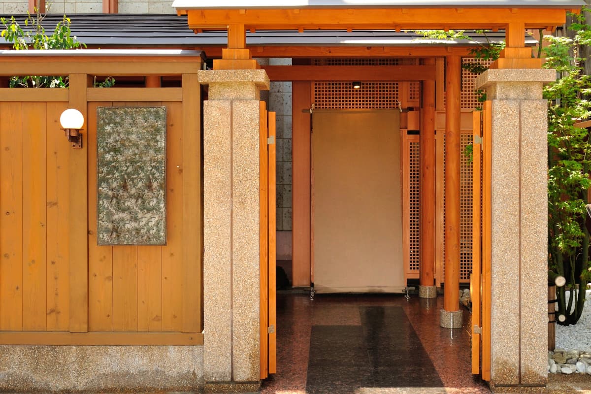 高級料理店の外観