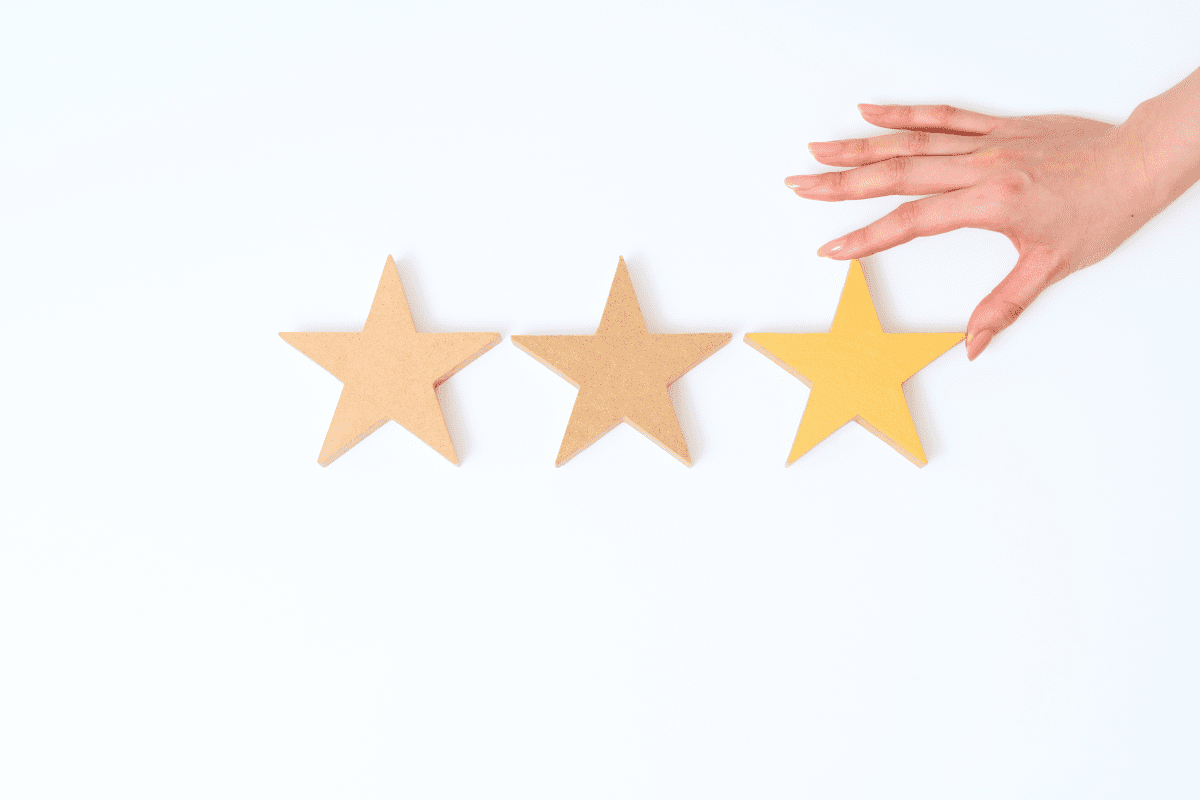 三つ星にかける手