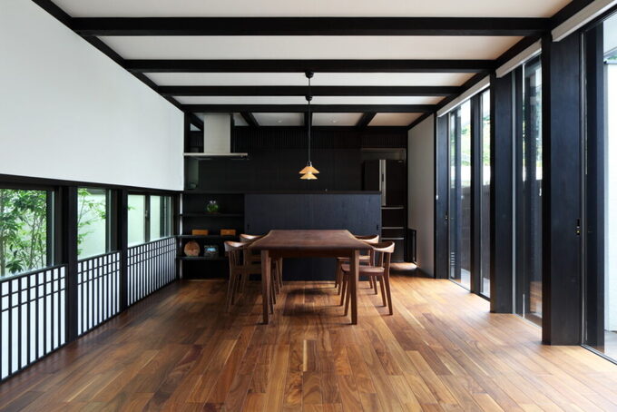 ヤマダホームズ