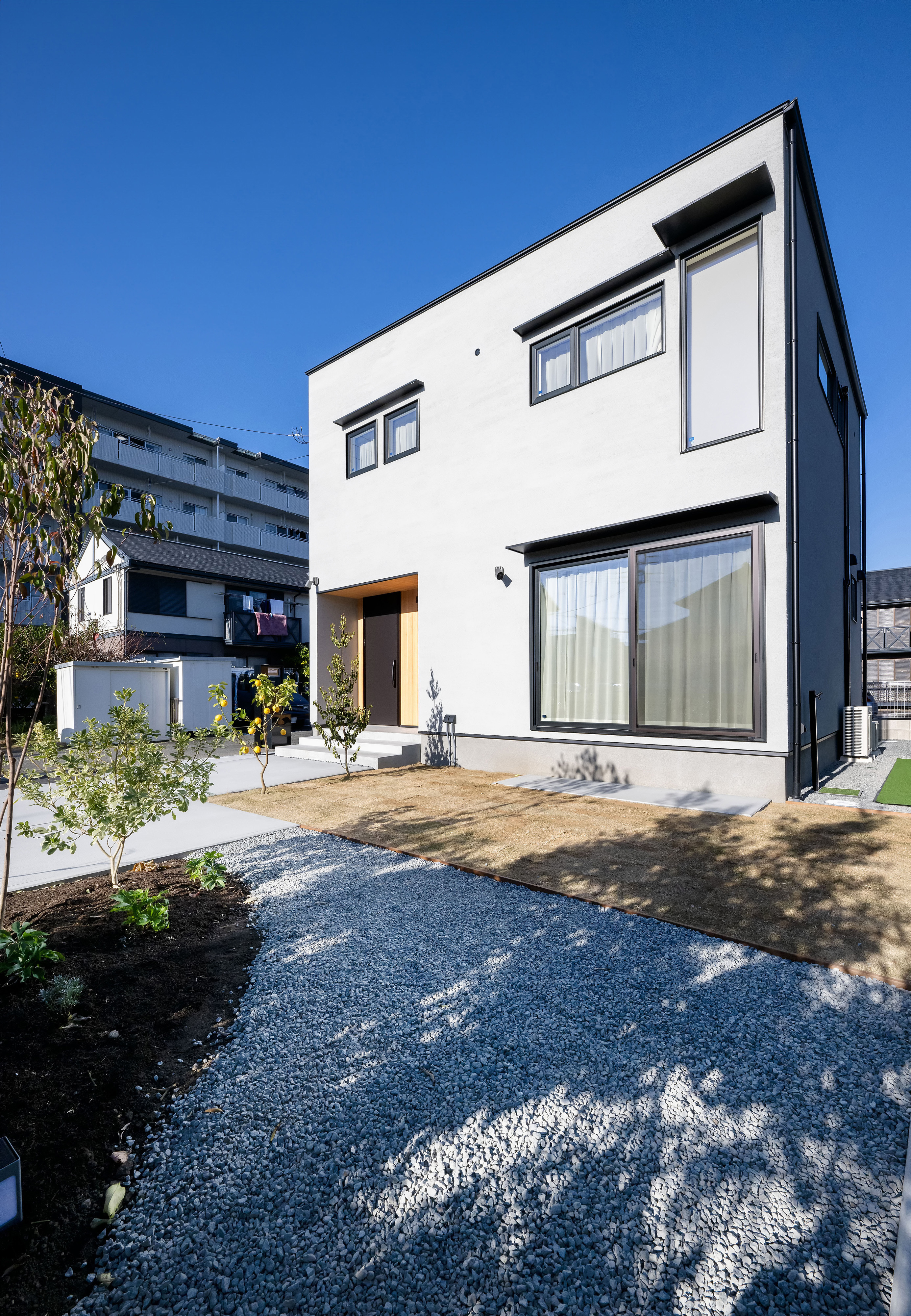 ハウスプラン（R＋house沼津・富士）【デザイン住宅、省エネ、建築家】敷地内にゴルフの練習場や家庭菜園を作り楽しむ