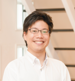 営業 正親（おおぎみ）栄司さん