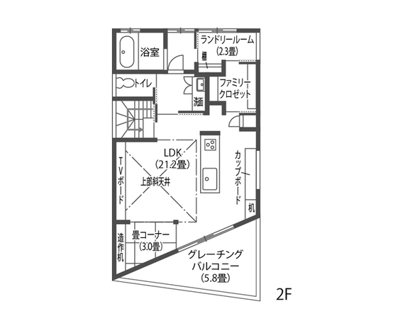TENアーキテクツ 一級建築士事務所 敷地のハンディを長所に変えた2階リビングのモダンな家 2F