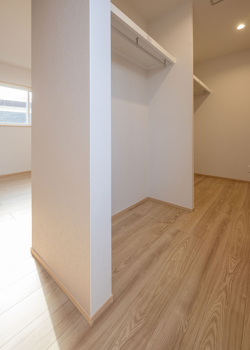 irohaco（アヴァンス）【デザイン住宅、収納力、和風】玄関のシューズクローゼットを始め、1階にも2階にもウォークインクローゼットを備えたことで、常にすっきりと片付いた室内で快適に暮らすことができる