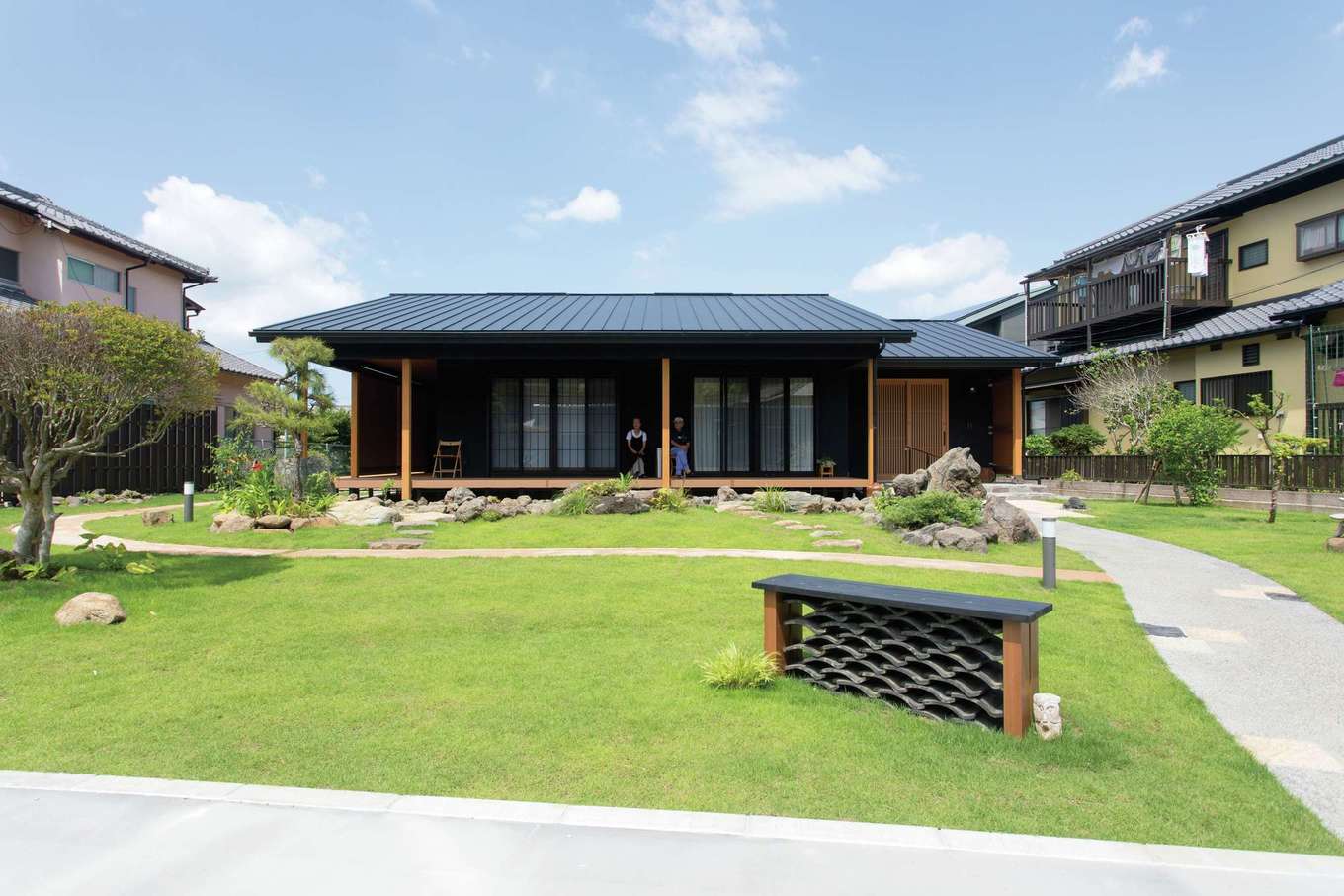 ハウスプラン（R＋house沼津・富士）【デザイン住宅、和風、平屋】250坪を超える敷地に佇む和モダンスタイルの平屋。庭とのバランスも絶妙