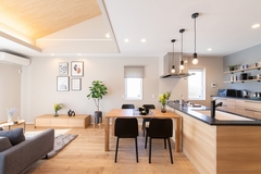 まるで平屋のような二階建てモデルハウス/ 見学会家事楽・家事導線にこだわりたい方必見！