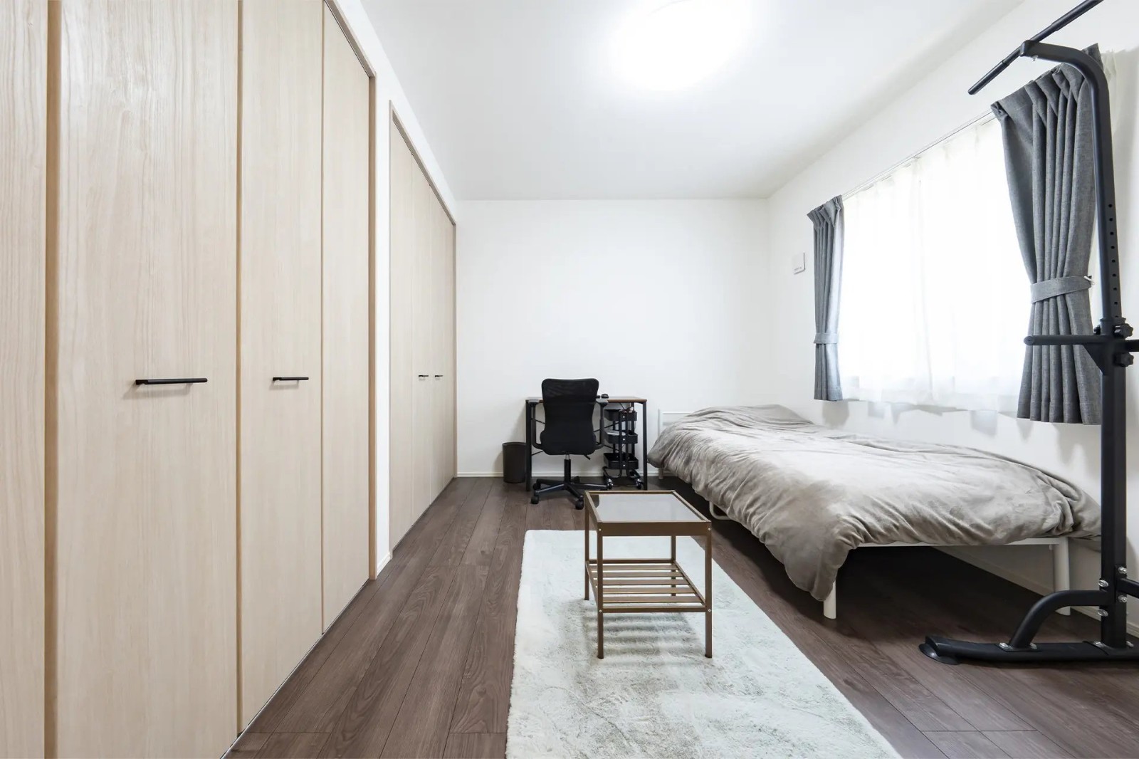 秀光ビルド｜洋室や寝室は、趣味の道具を置いたり、ゆとりある生活ができるお部屋の広さを確保。