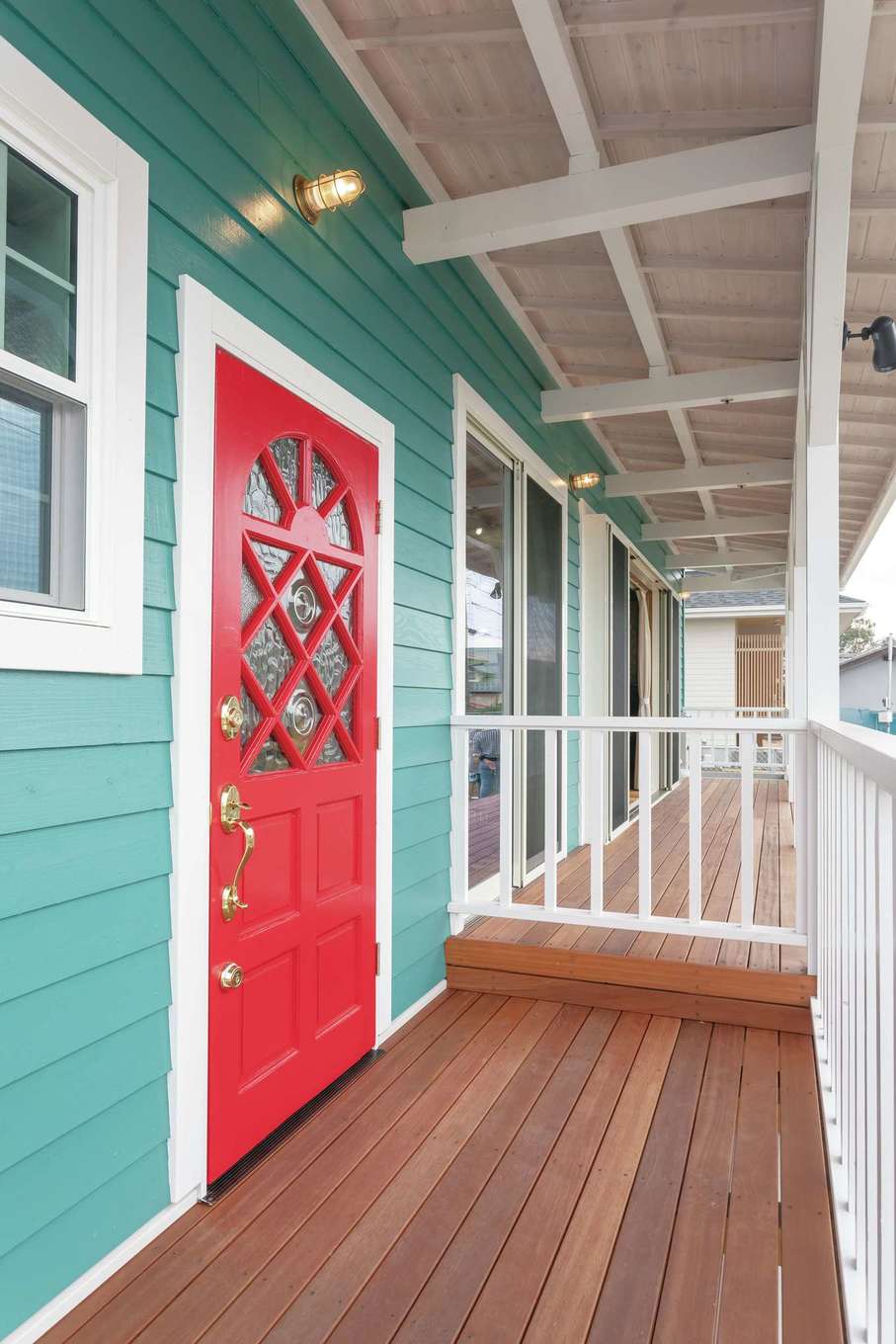 富士ホームズデザイン【子育て、自然素材、インテリア】広い庭はドッグランやBBQ、子どもプールなど、家族みんなで自由に遊べる