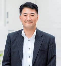 営業部長　山本 高義さん