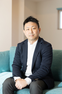 代表　山本 祐輔さん