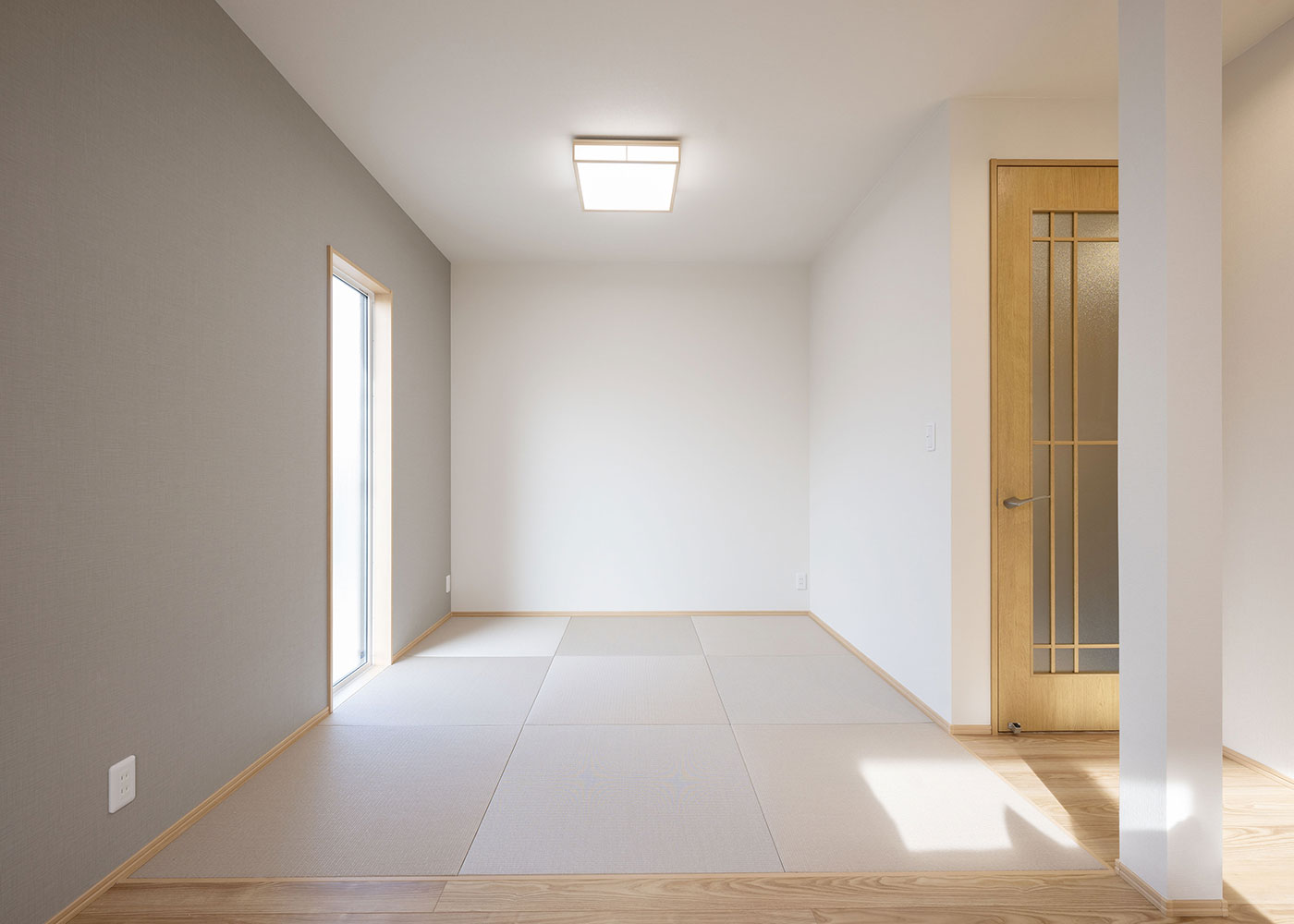 irohaco（アヴァンス）【デザイン住宅、収納力、和風】畳コーナーも備えた広いLDK。おおらかな住空間が、日々の暮らしにゆとりをもたらしてくれる