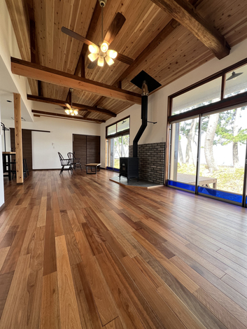 片山建設の家づくり　薪ストーブのある暮らし　ポイント②