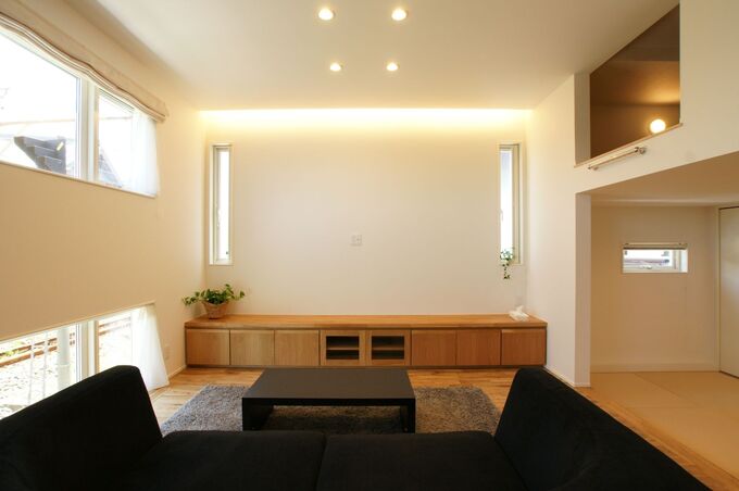 空間を彩る照明