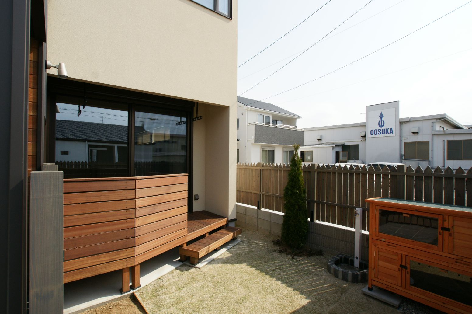 RIKYU 一級建築士事務所【デザイン住宅、省エネ、インテリア】プライバシーにも配慮された庭