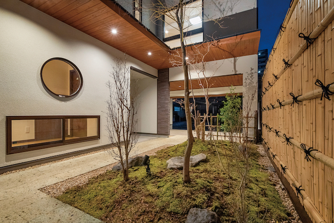 アイワホームサービス【デザイン住宅、高級住宅、ガレージ】