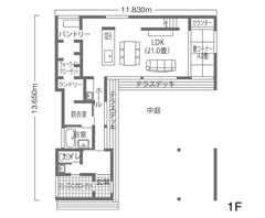 開放感も家事ラクも実現した、中庭のあるデザイン住宅